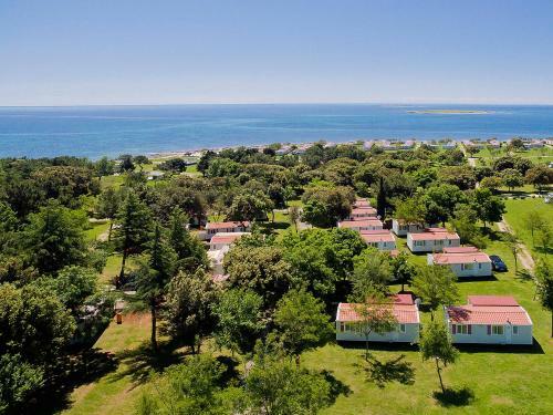 Holiday Home Camping Resort Ka�ela.4