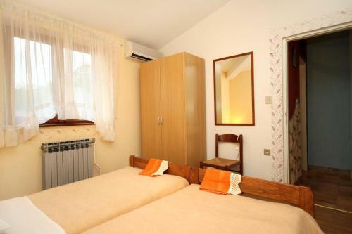Apartment Nedescina 7455b