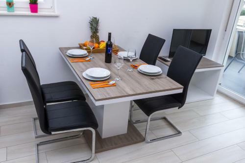 Apartments Gaj 2