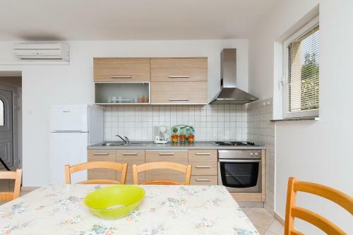 Apartments Vukeli?
