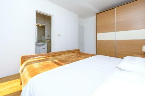Villa Sana Via