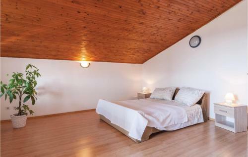 Apartment Pula With Sea View 3