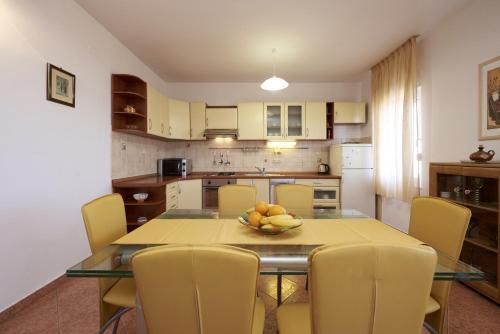 Apartments Renato