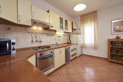 Apartments Renato