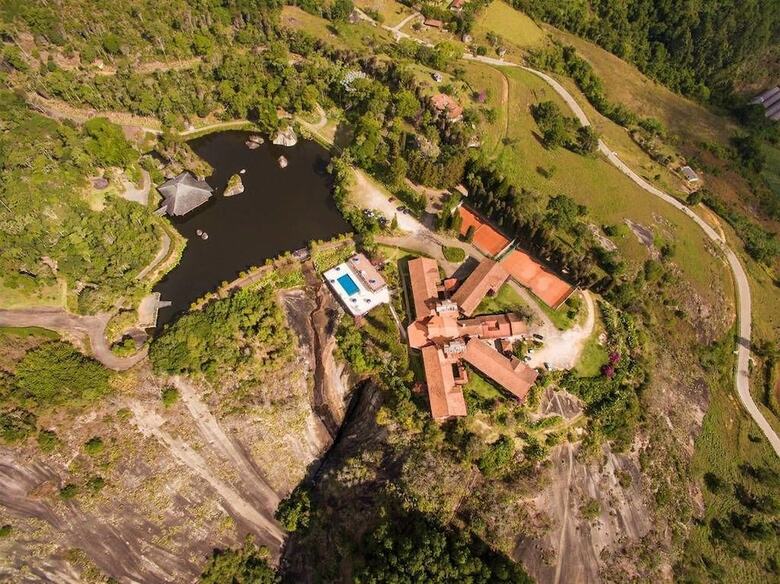 Hostal Pousada Pedra Azul