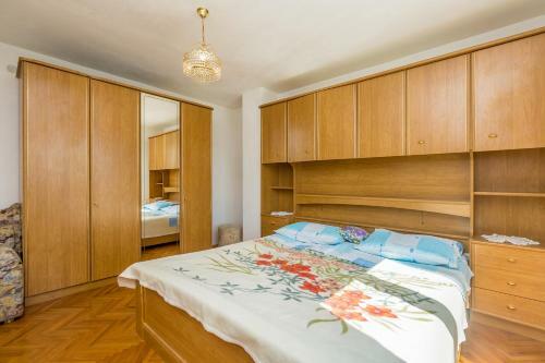 Apartments Bajcic