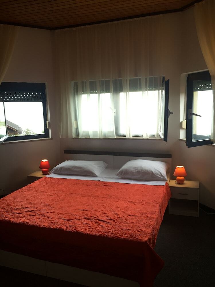 Hotel Ru?a