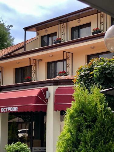 Hotel Ostrova