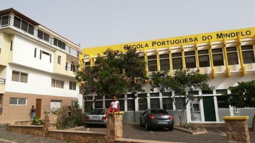 Bed & Breakfast Basic Hotel