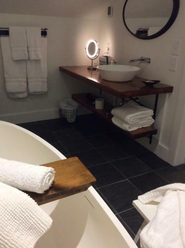 Bed & Breakfast Woodbourne Inn