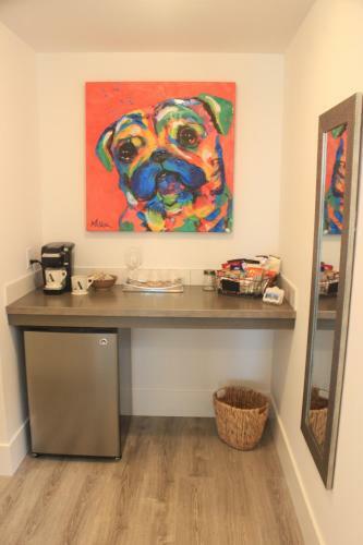 Apothic Boutique B&B