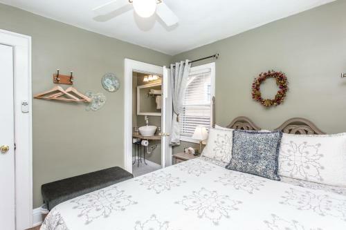Ambiance By The Falls B&B