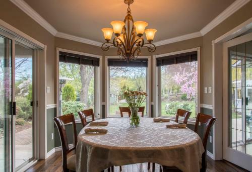 Bed & Breakfast E'laysa Guesthouse And Vineyard Retreat