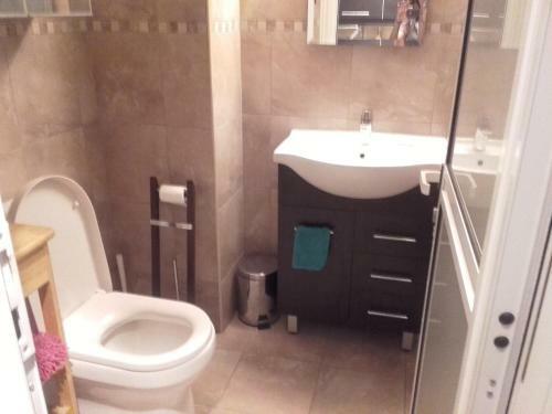 Property Direct Stadem Apartment Second Floor