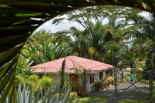 Hotel Caba�as Las Bifloras
