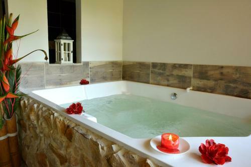 Hotel Caba�as Las Bifloras