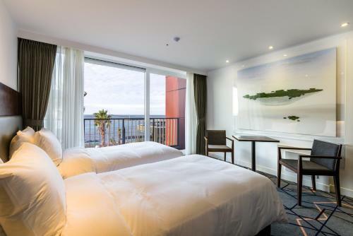 Aguila Hotel Jeju Oceano Suite