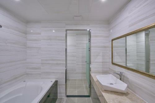 Gwangju Madrid Hotel