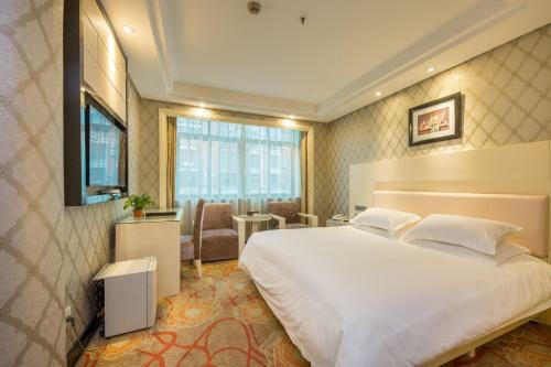 Aoti Hotel