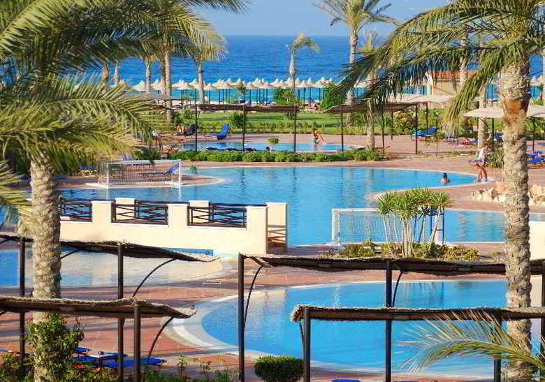 Hotel Jaz Almaza Beach