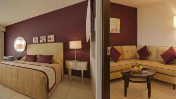 Hotel Jaz Almaza Beach