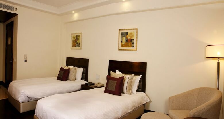 Hotel Pride Park Premier