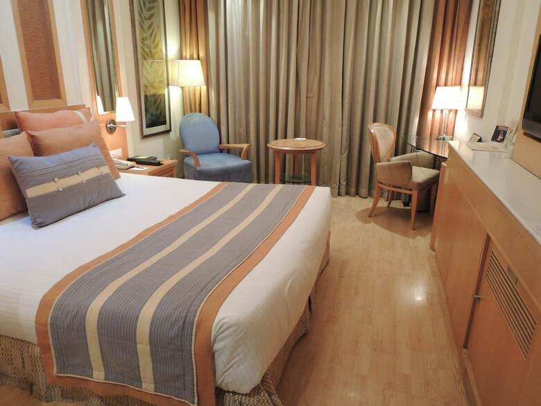 Hotel Pride Park Premier