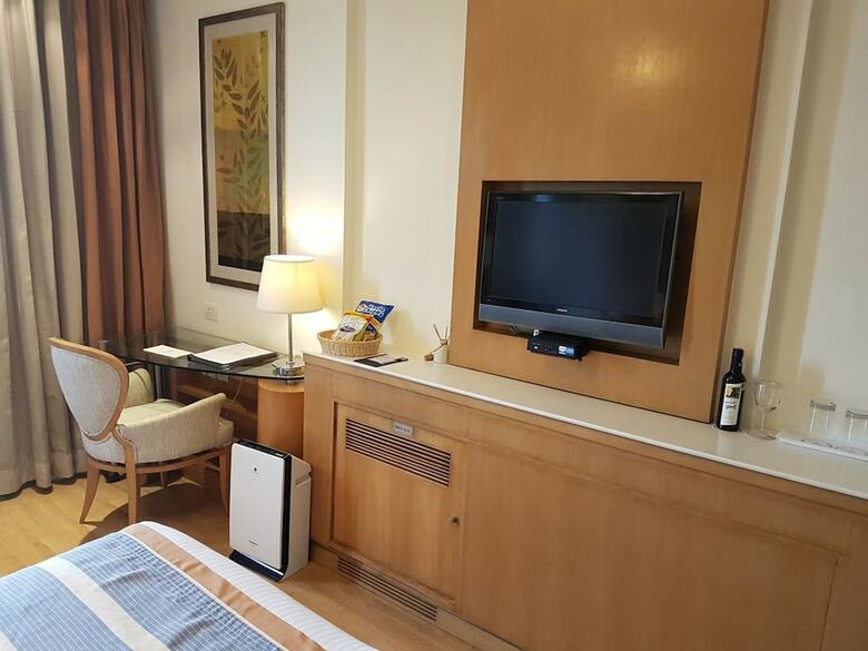 Hotel Pride Park Premier