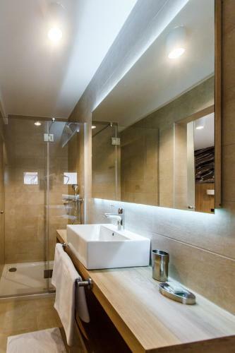 Hostal Luxury Suites Bellevue