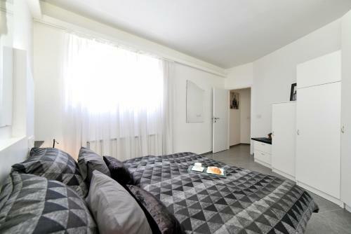 Mach Apartments