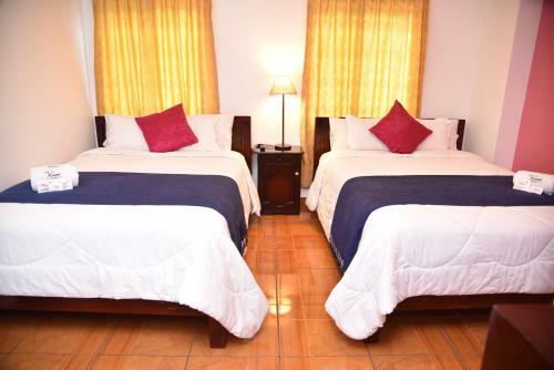 Hostal La Rosario