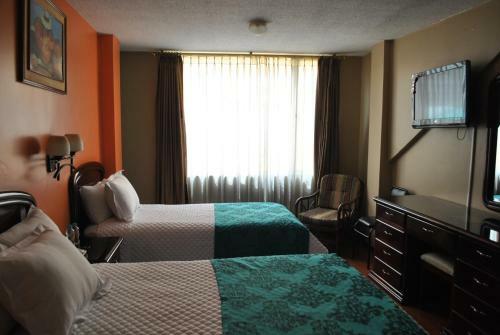Hotel Makroz