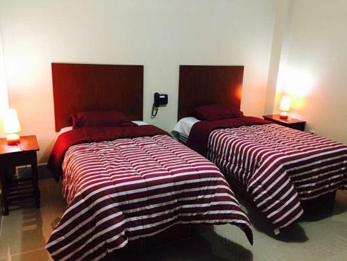 Hostal Sky