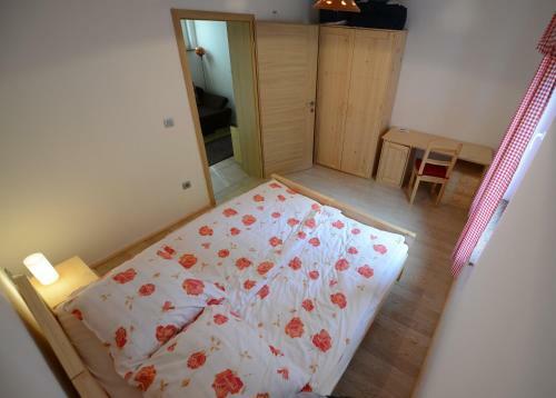 Apartments Mojca