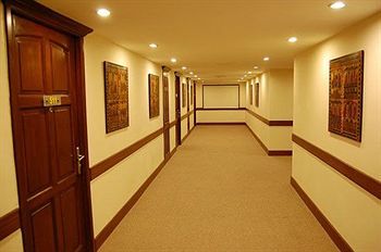 Hotel Mapple Abhays