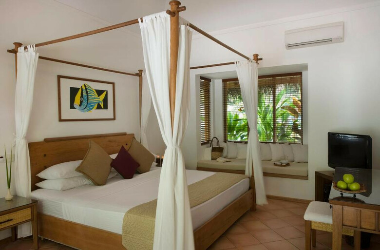 Hotel Kuramathi Maldives