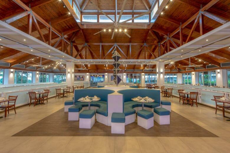 Hotel Viva Wyndham Fortuna Beach