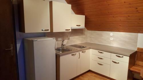 Hostal Apartments Maria