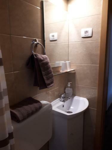 Hostal Guest House Tara