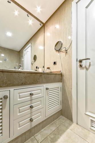 Apartment Sunset Harbour