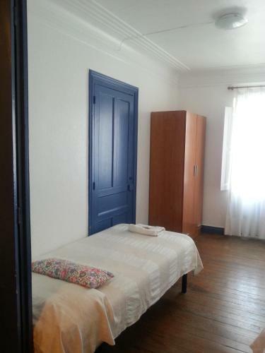 Hostal Pensi�n "la Marina"