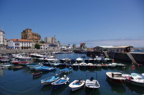Hostal Pensi�n "la Marina"