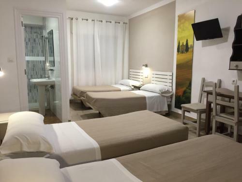 Hostal Puerto Beach