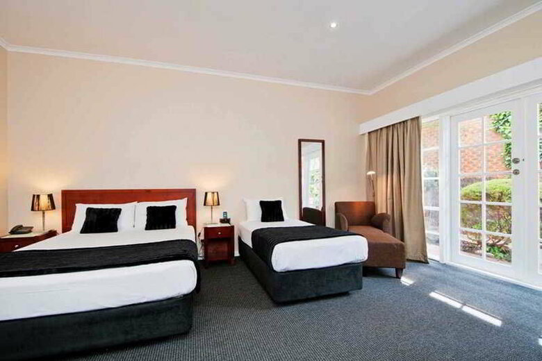 Quality Hotel Melbourne Airport