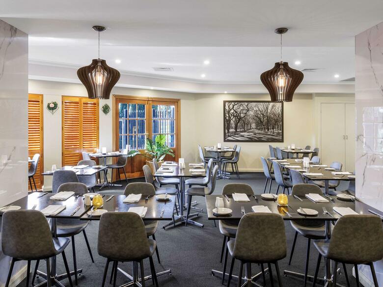 Quality Hotel Melbourne Airport