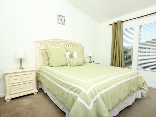 7668 Otterspool Apartment