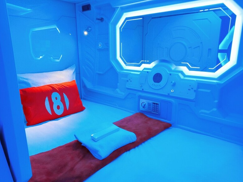8hostel