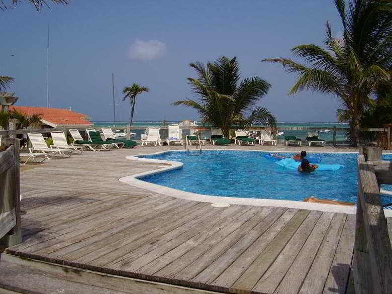 Sunbreeze Hotel