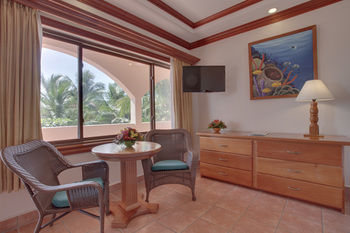 Sunbreeze Hotel