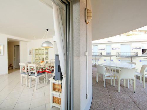 Apartamento Les All�es Du Cap